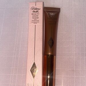 Charlotte Tilbury Beauty Light Wand Pillow Talk 2 Medium